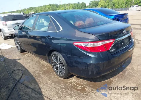 2016 Toyota Camry Le z USA, uszkodzony, nr VIN 4T1BF1FK4GU537412